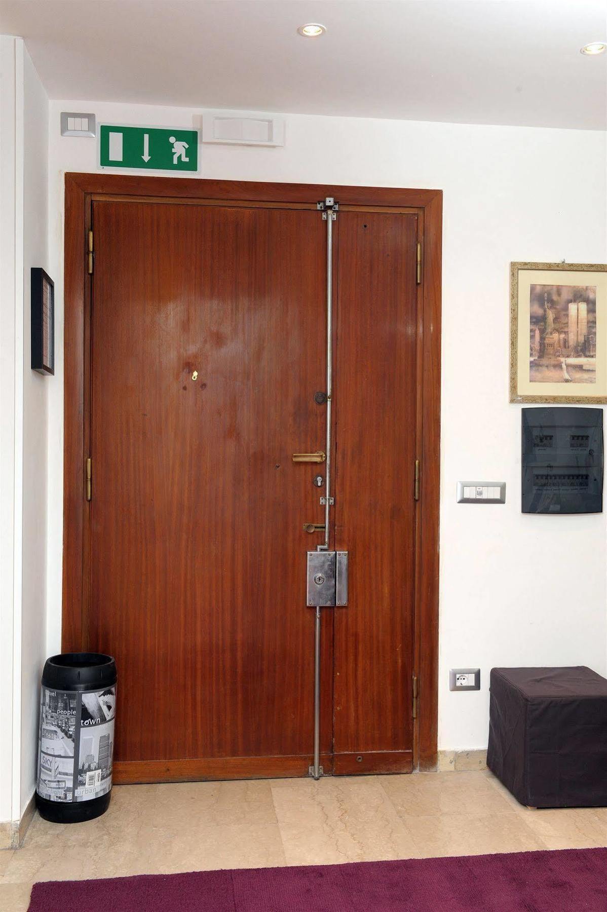 B&B Gregorius Close To St. Peter'S Roma Exterior foto
